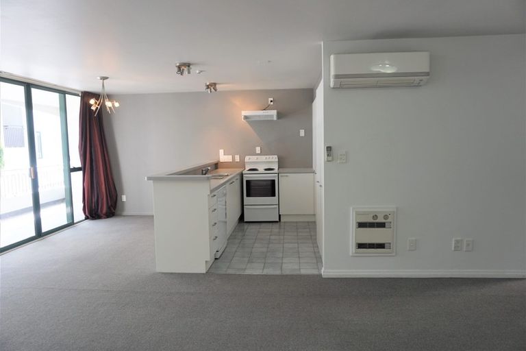 Photo of property in St James Courts, 4/77 Gloucester Street, Christchurch Central, Christchurch, 8013