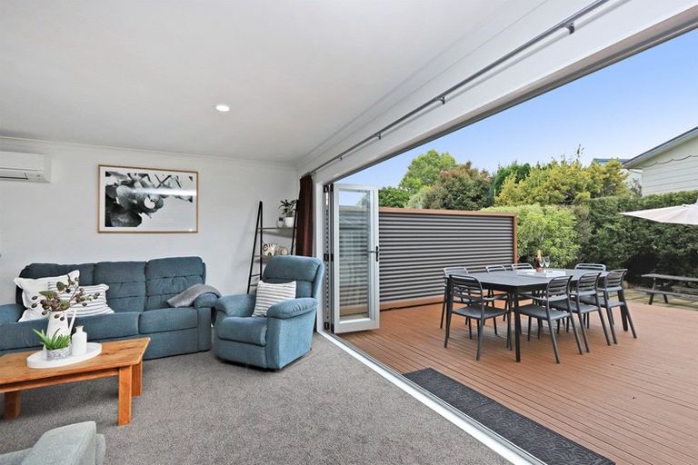Photo of property in 15 Travis Street, Taradale, Napier, 4112