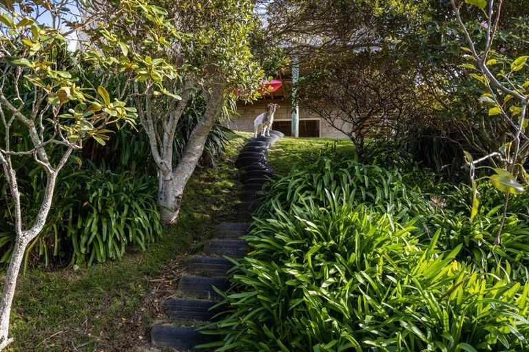 Photo of property in 3a Montana Place, Merrilands, New Plymouth, 4312