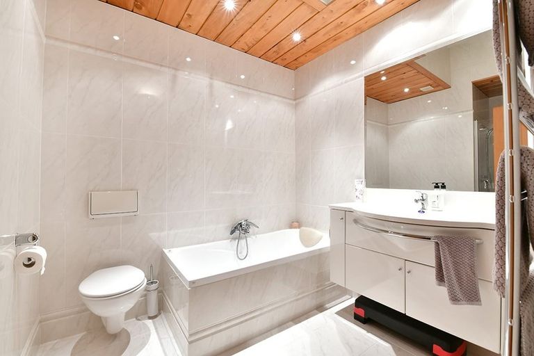 Photo of property in 155 Taupaki Road, Taupaki, Henderson, 0782