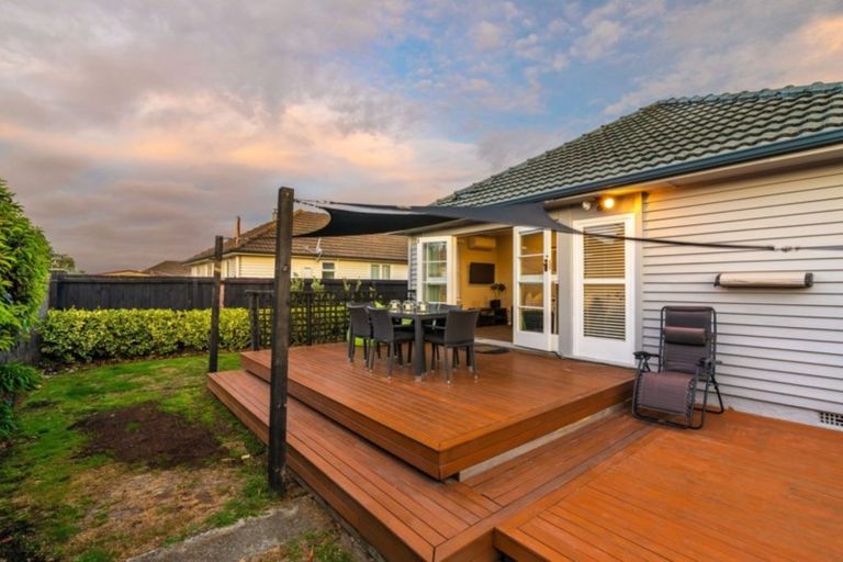 Photo of property in 162 Halswell Road, Hillmorton, Christchurch, 8025