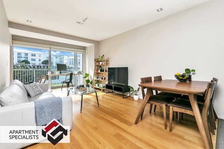 Photo of property in Shoal Haven Apartments, 112a/130 Anzac Street, Takapuna, Auckland, 0622