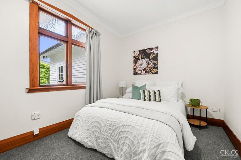 Photo of property in 30 Ludlam Crescent, Woburn, Lower Hutt, 5010