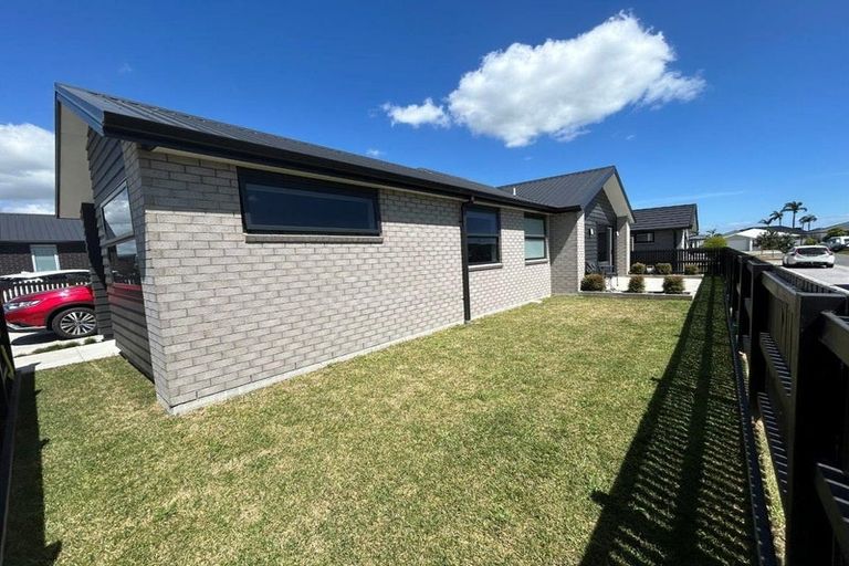 Photo of property in 7 Bronze Court, Papamoa, 3118