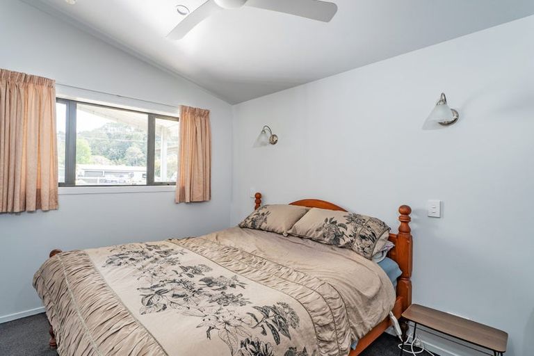 Photo of property in 3 Captain Cook Road, Cooks Beach, Whitianga, 3591