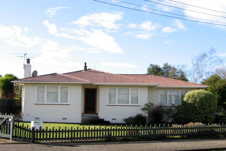 Photo of property in 9 Hinau Place, Lansdowne, Masterton, 5810