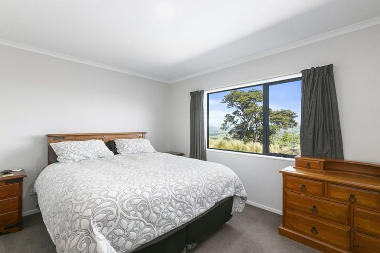 Photo of property in 160 Mann Road, Woodside, Outram, 9073