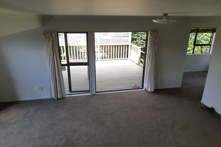 Photo of property in 3/13 Aorangi Place, Birkenhead, Auckland, 0626