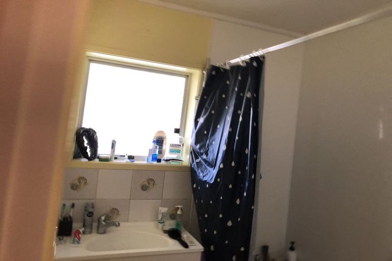 Photo of property in 2/75 Butley Drive, Farm Cove, Auckland, 2012