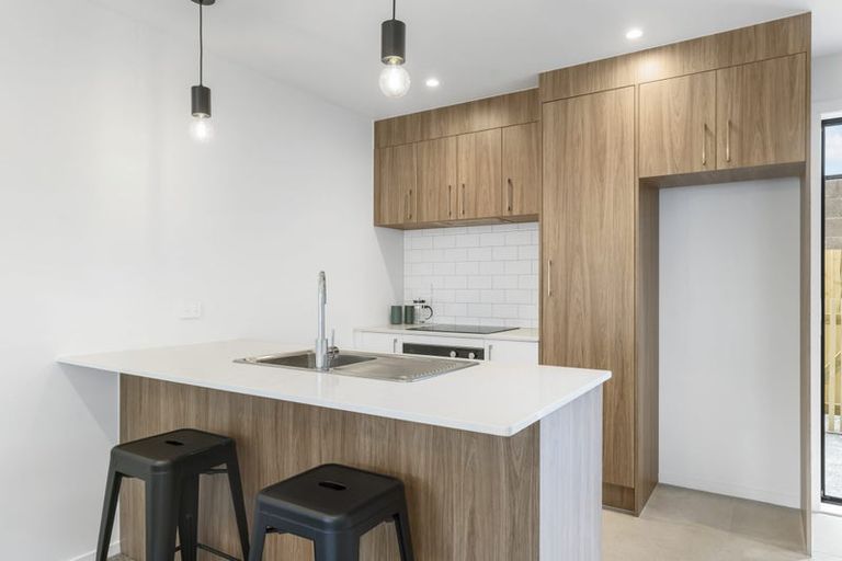 Photo of property in 6/20 Moor Avenue, Te Atatu Peninsula, Auckland, 0610