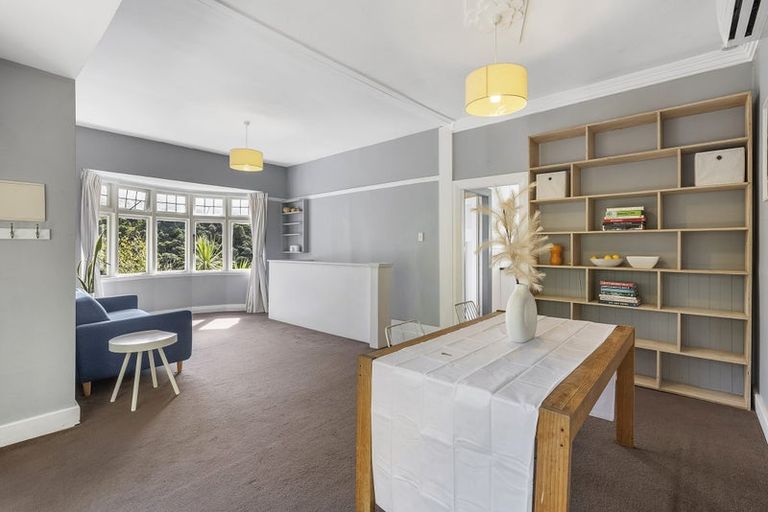 Photo of property in 14 Mount Pleasant Road, Aro Valley, Wellington, 6012