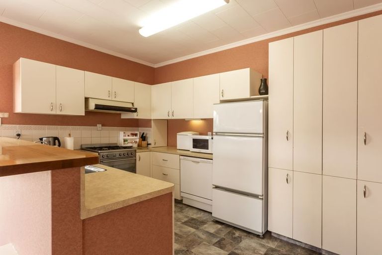 Photo of property in 91 Moana Crescent, Musselburgh, Dunedin, 9013