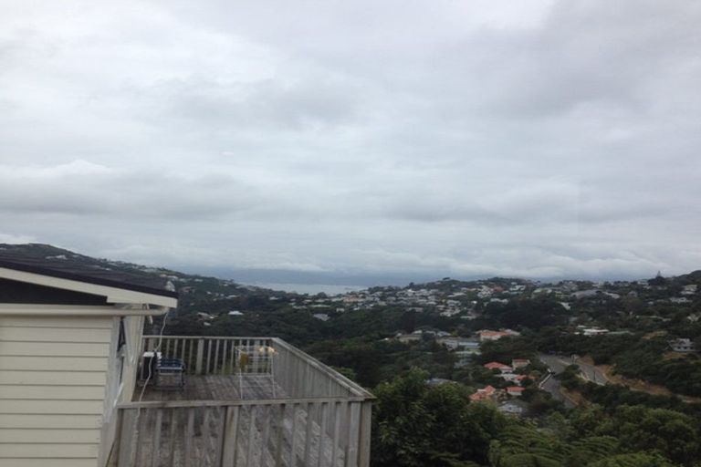 Photo of property in 47 Chartwell Drive, Crofton Downs, Wellington, 6035