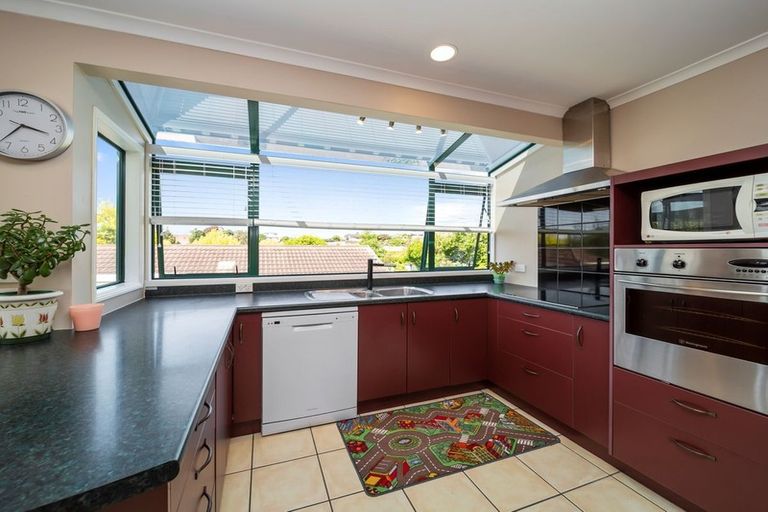 Photo of property in 50a Karina Road, Merrilands, New Plymouth, 4312