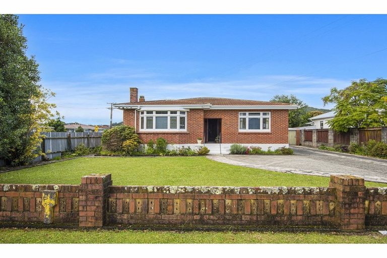 Photo of property in 50 Mains Avenue, Kensington, Whangarei, 0112