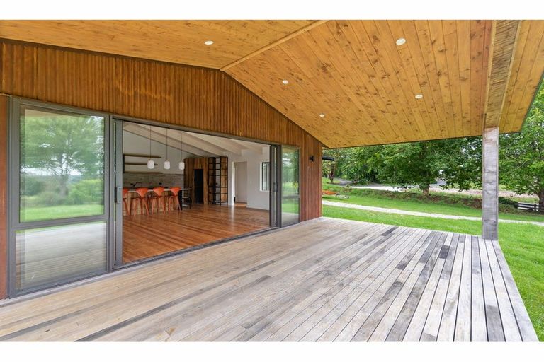 Photo of property in 16 Pa Road, Kerikeri, 0230