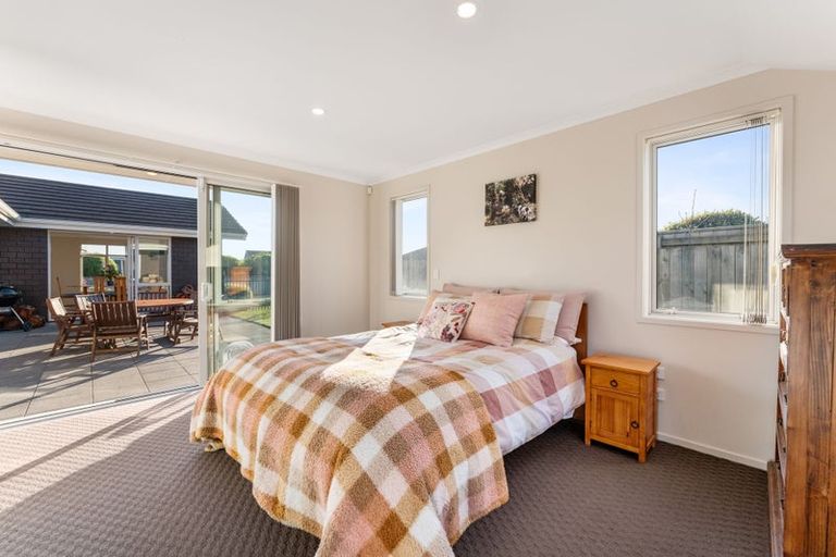 Photo of property in 11 Waianiwa Dell, Wharewaka, Taupo, 3330