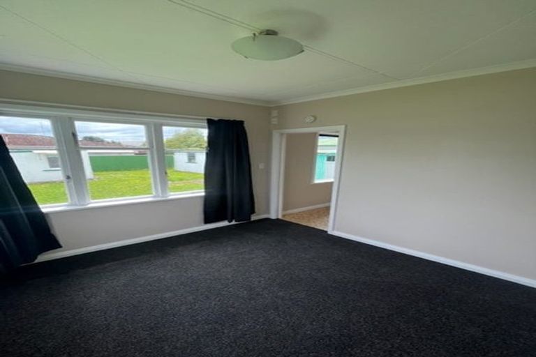 Photo of property in 9 Rata Street, Roslyn, Palmerston North, 4414