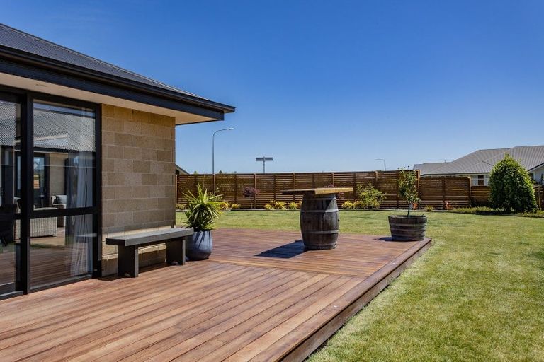 Photo of property in 10 Claremont Crescent, Amberley, 7410