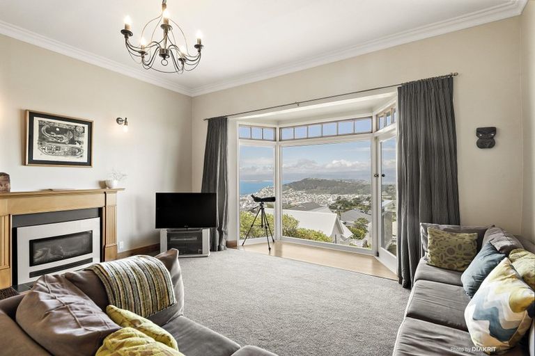 Photo of property in 58 Mitchell Street, Brooklyn, Wellington, 6021