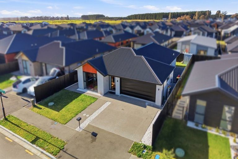 Photo of property in 14 Dempsey Street, Kaiapoi, 7630