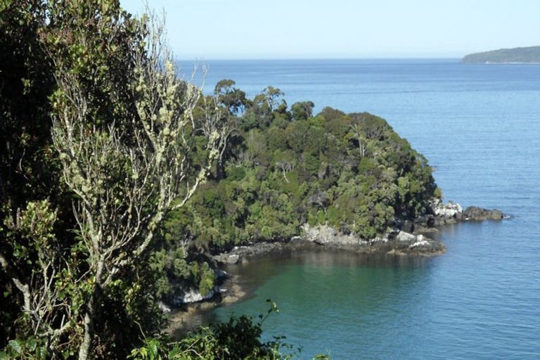 Photo of property in 1 Traill Road, Stewart Island/rakiura, Stewart Island, 9818