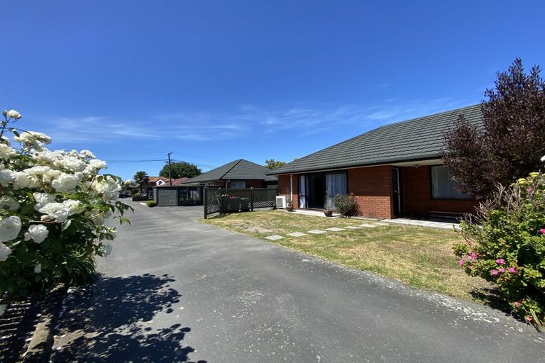 Photo of property in 2/5 Craven Street, Sockburn, Christchurch, 8042