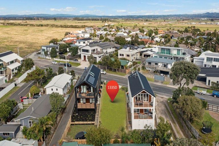 Photo of property in 1335d Papamoa Beach Road, Papamoa Beach, 3118