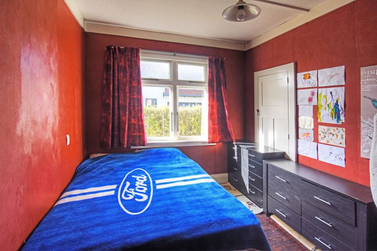 Photo of property in 12 Albert Street, Masterton, 5810