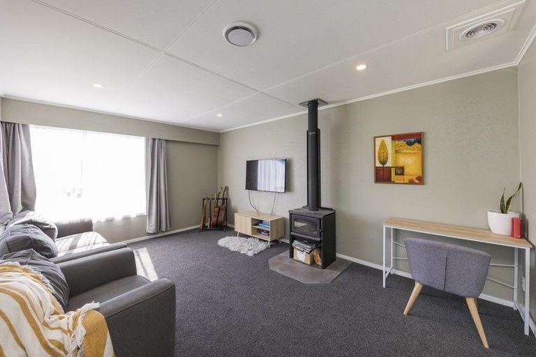 Photo of property in 1 Wyndham Street, Awapuni, Palmerston North, 4412