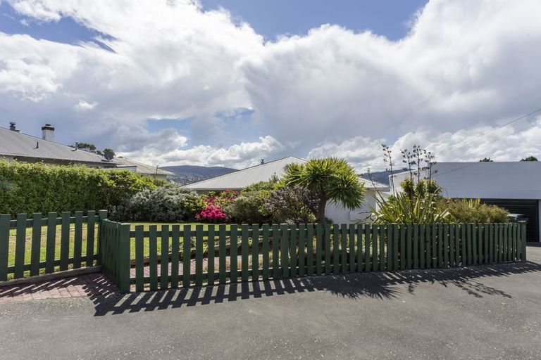 Photo of property in 91 Moana Crescent, Musselburgh, Dunedin, 9013
