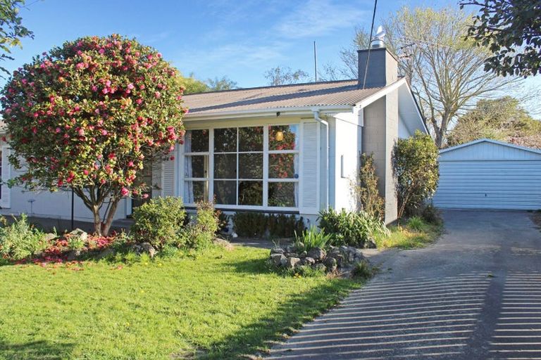 Photo of property in 18 Erin Crescent, Mairehau, Christchurch, 8013