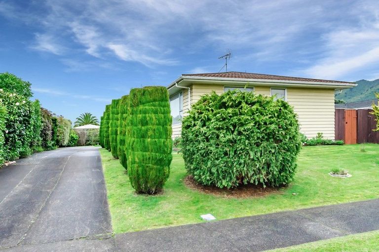 Photo of property in 27a Matai Street, Waikanae, 5036