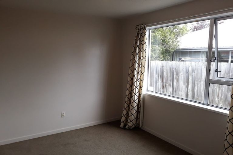 Photo of property in 1/80 Osborne Street, Waltham, Christchurch, 8011