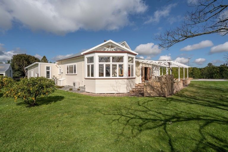 Photo of property in 152 Marshmeadow Road, Newstead, Hamilton, 3286