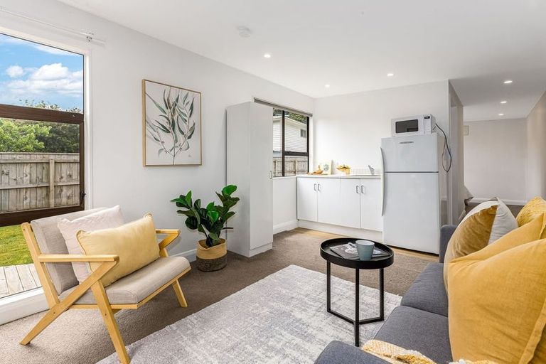 Photo of property in 27 Paremata Crescent, Paremata, Porirua, 5024