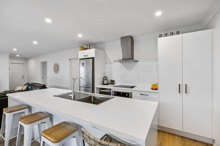 Photo of property in 20 Sabre Street, Papamoa Beach, Papamoa, 3118