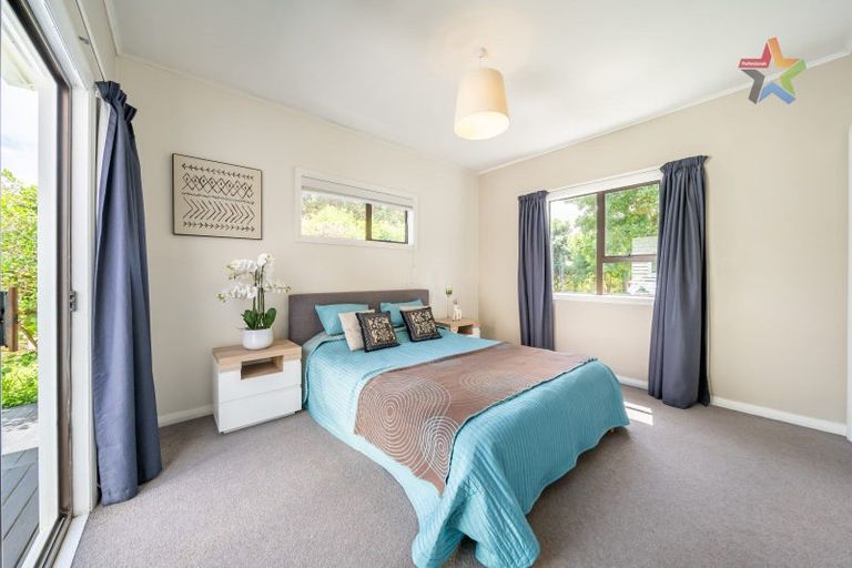 Photo of property in 61 Riverside Drive, Waiwhetu, Lower Hutt, 5010