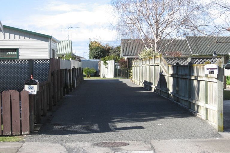 Photo of property in 2b Travis Street, Taradale, Napier, 4112