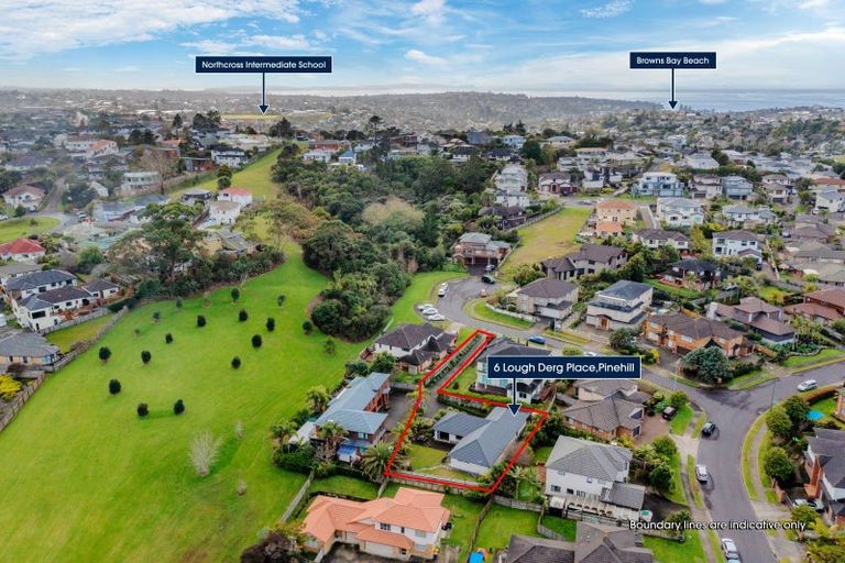 Photo of property in 6 Lough Derg Place, Pinehill, Auckland, 0632