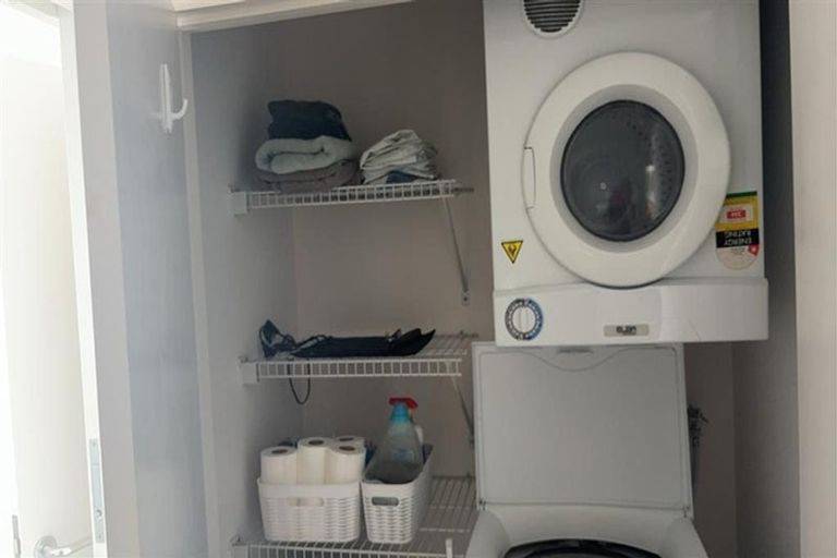 Photo of property in 97a Roberts Line, Kelvin Grove, Palmerston North, 4414