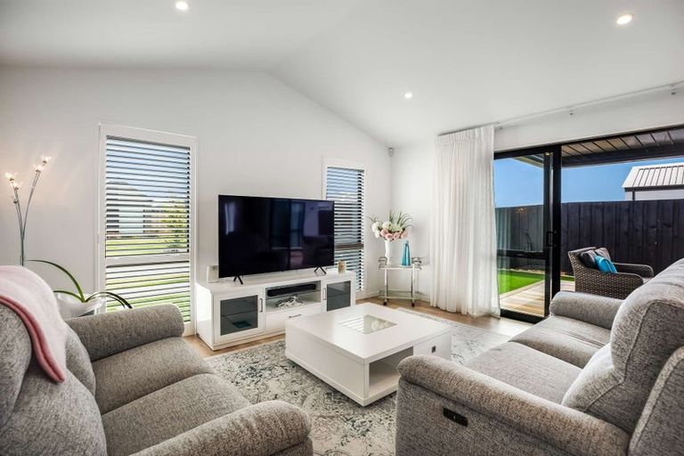 Photo of property in 4 Borthwick Street, Belfast, Christchurch, 8051