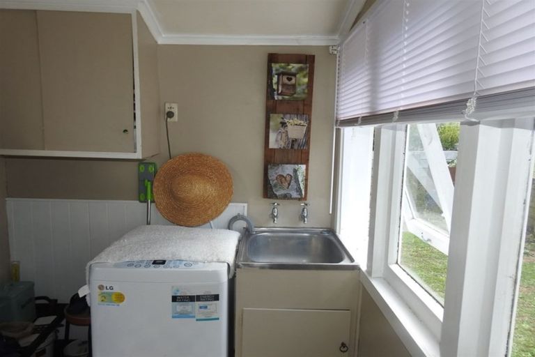 Photo of property in 1 Swan Street, Taihape, 4720