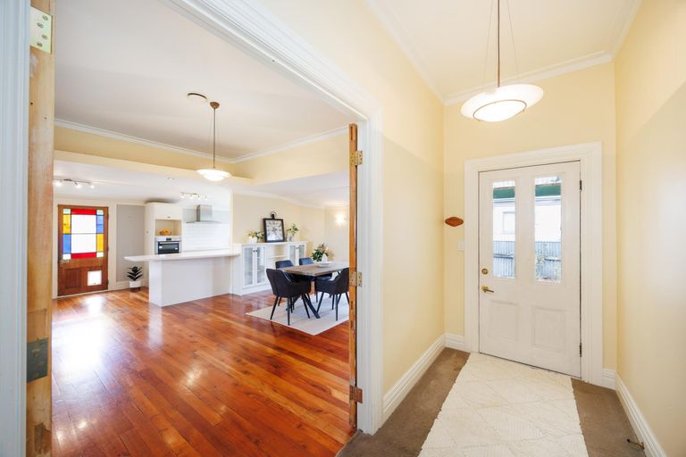 Photo of property in 18 Monckton Street, Feilding, 4702