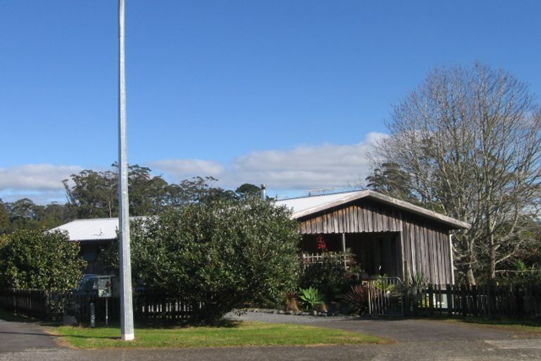 Photo of property in 24 Butler Road, Kerikeri, 0230