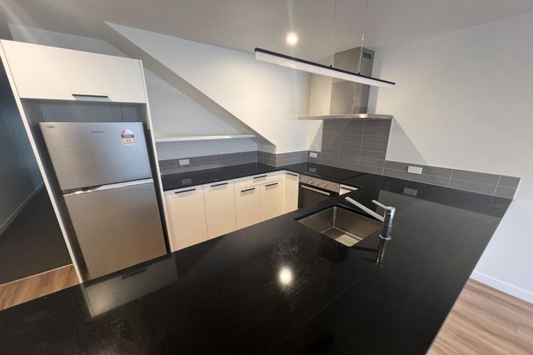 Photo of property in 6/239 Adelaide Road, Newtown, Wellington, 6021