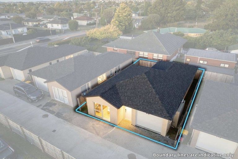 Photo of property in 61c Settlement Road, Papakura, 2110