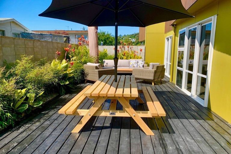 Photo of property in 67c Beach Road, Tahunanui, Nelson, 7011