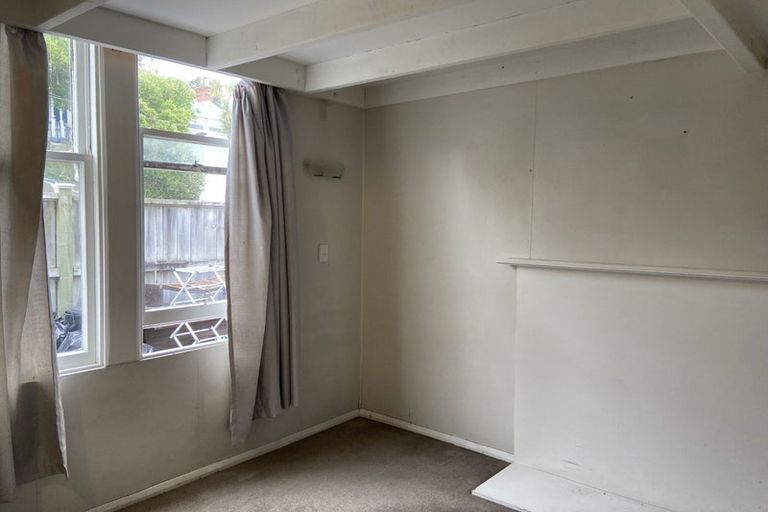 Photo of property in 125 Wallace Street, Mount Cook, Wellington, 6021