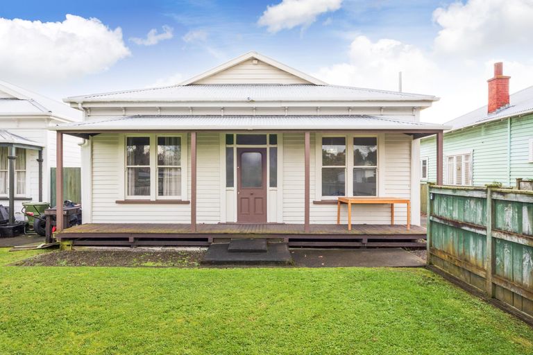 Photo of property in 527 Ferguson Street, Palmerston North, 4410